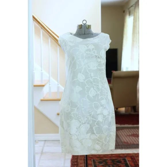 DOLCE & GABBANA Off White Floral Dress - Picture 1 of 5